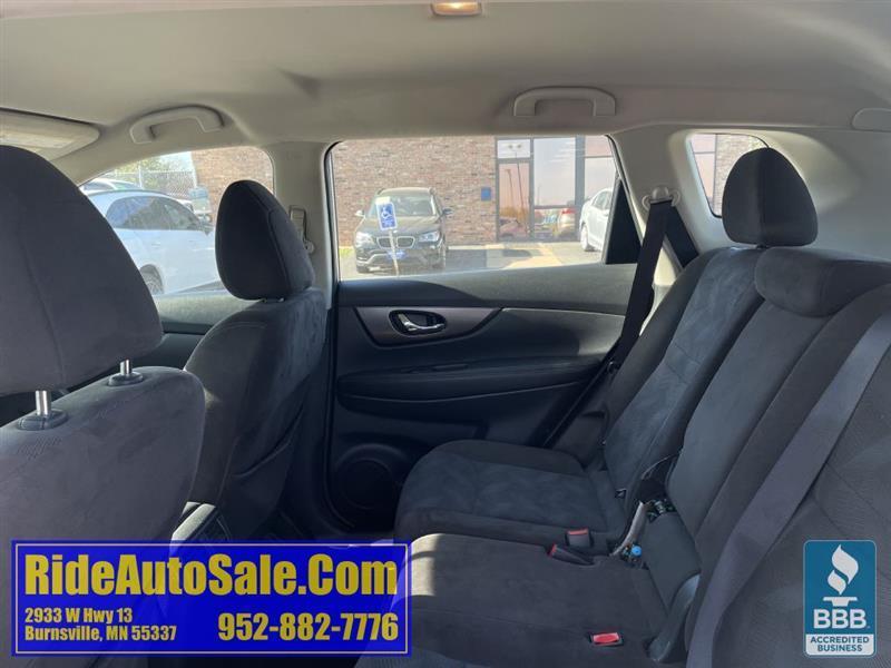 Nissan Rogue  2015