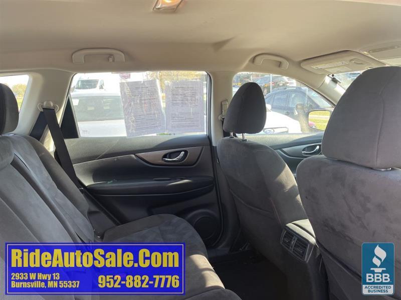 Nissan Rogue  2015
