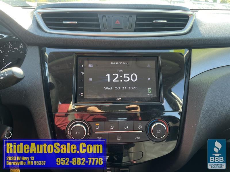 Nissan Rogue  2015