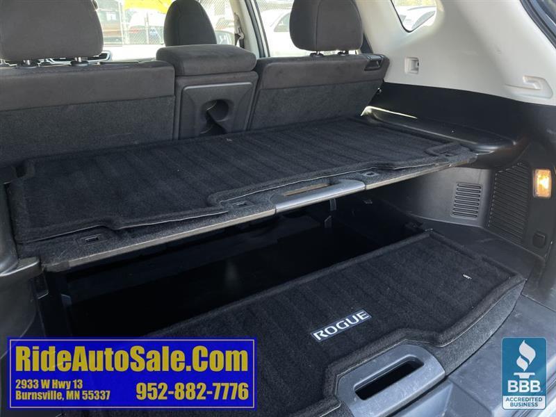 Nissan Rogue  2015