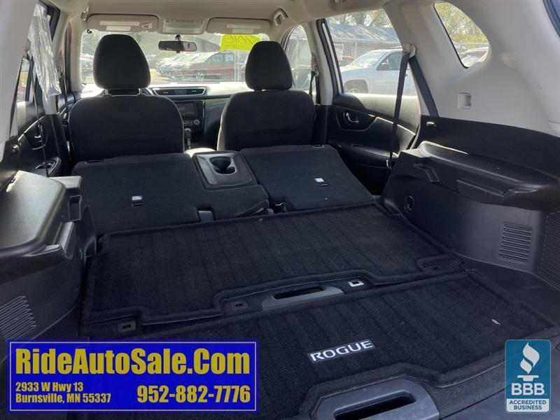 Nissan Rogue  2015