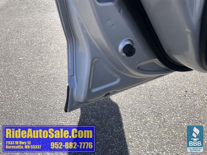Nissan Rogue  2015