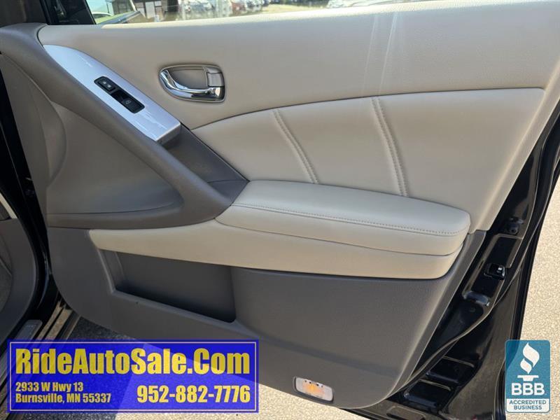 Nissan Murano  2012