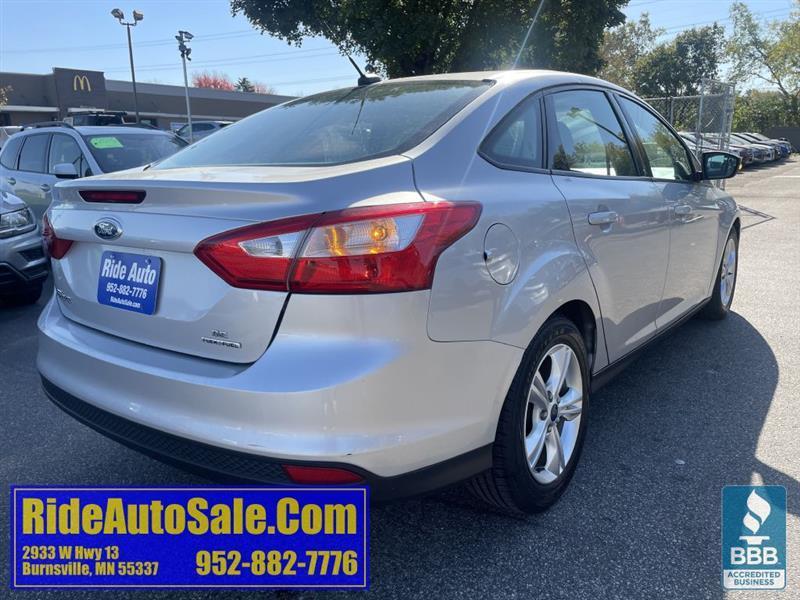 Ford Focus  2014