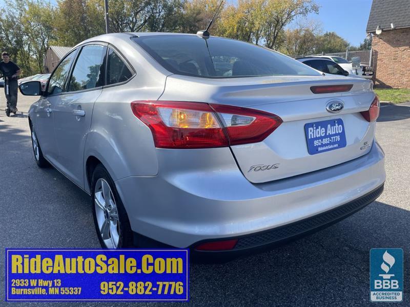 Ford Focus  2014