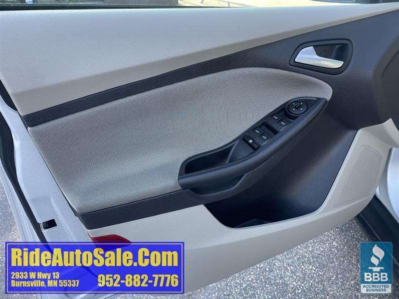 Ford Focus  2014
