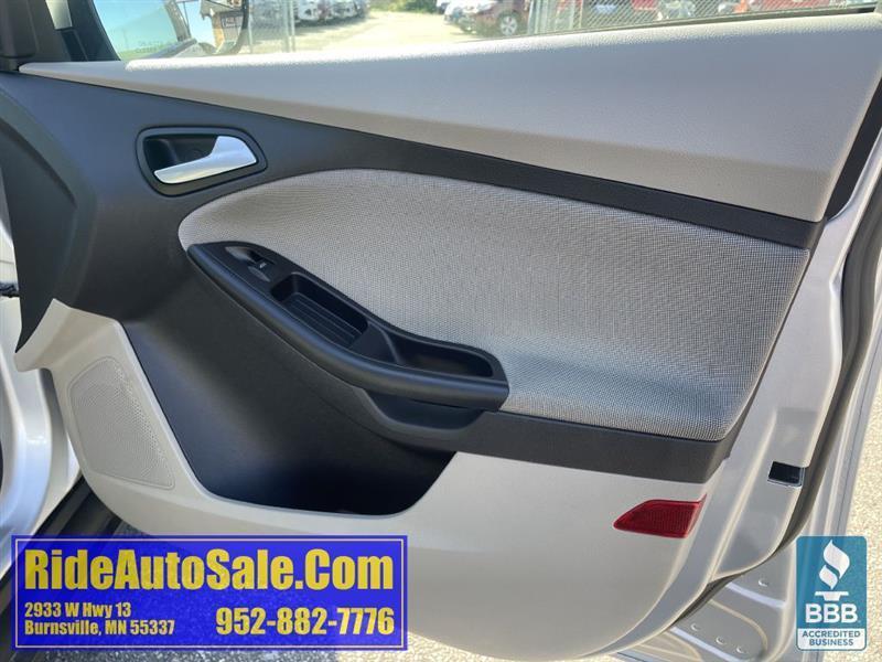Ford Focus  2014