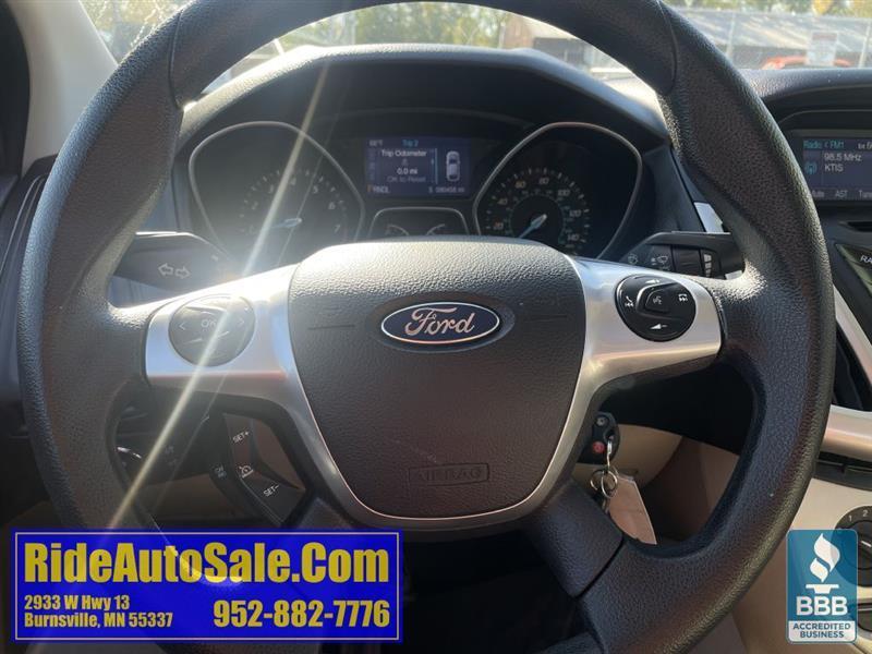 Ford Focus  2014