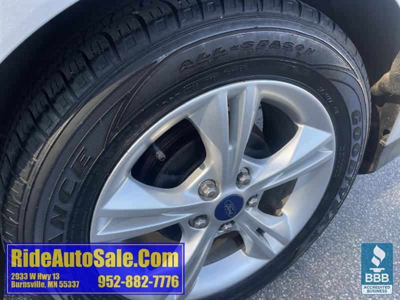 Ford Focus  2014