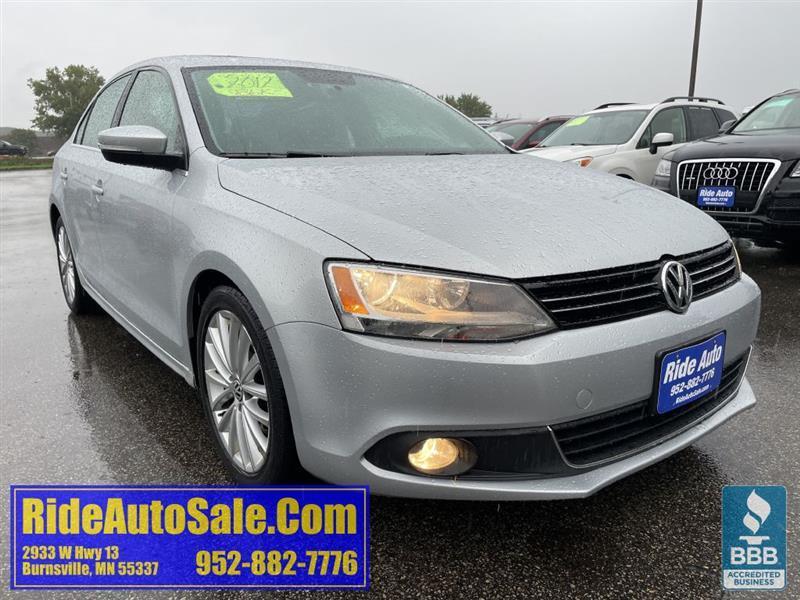Volkswagen Jetta  2012