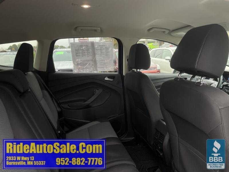 Ford Escape  2017