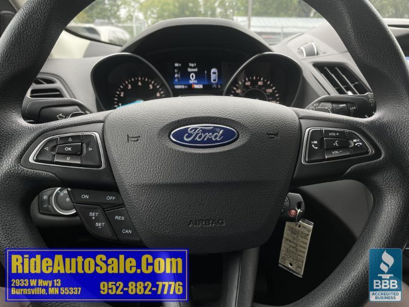 Ford Escape  2017