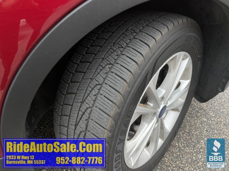 Ford Escape  2017