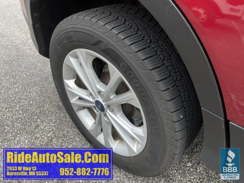 Ford Escape  2017