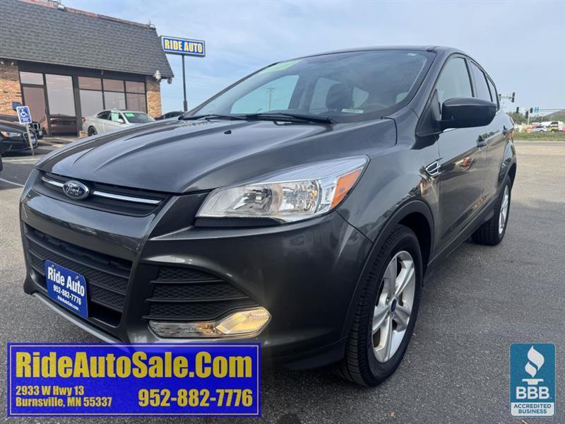 2016 Ford Escape SE, Cross Over SUV, reliable 2.5 4cyl, CLEAN!