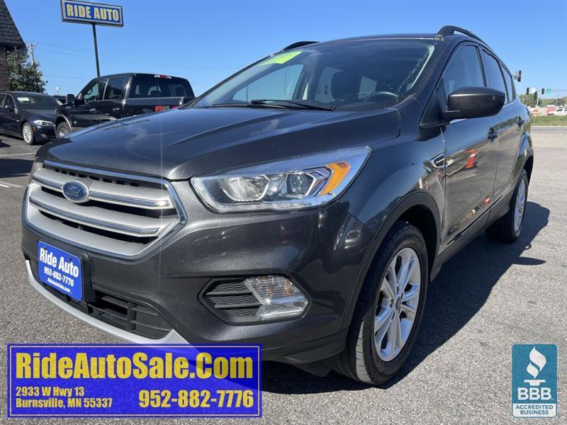2018 Ford Escape SEL, Cross Over SUV, 4x4, 4cyl, Leather !