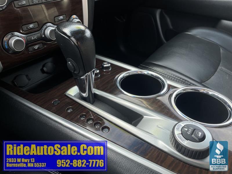 Nissan Pathfinder  2015