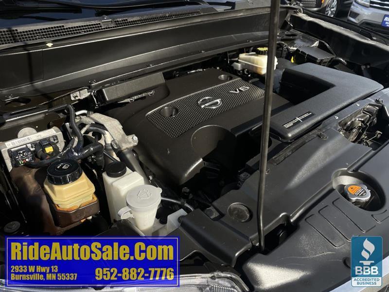 Nissan Pathfinder  2015