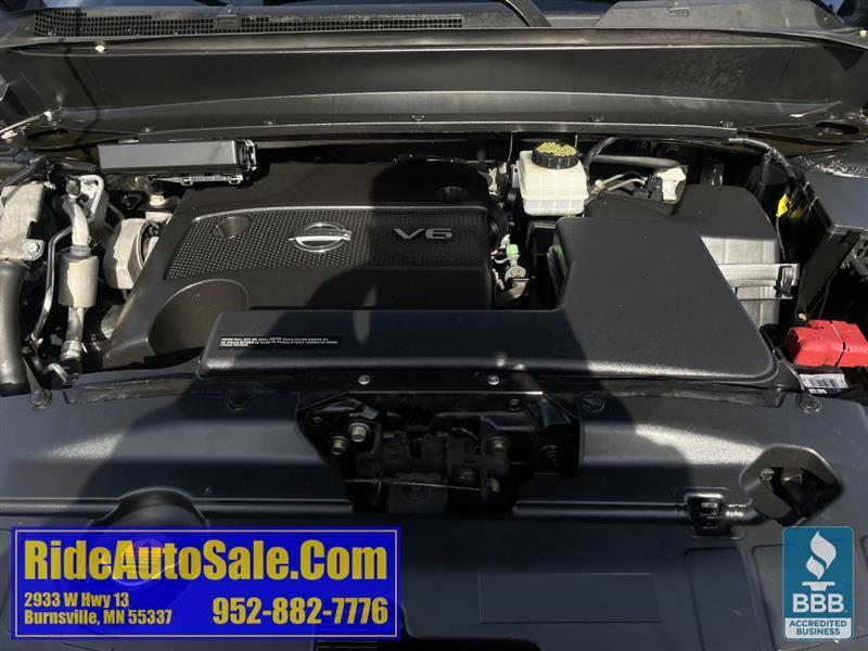 Nissan Pathfinder  2015