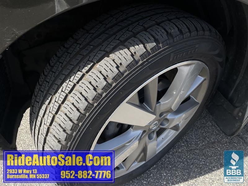 Nissan Pathfinder  2015
