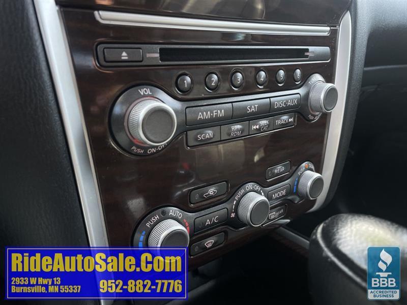 Nissan Pathfinder  2015