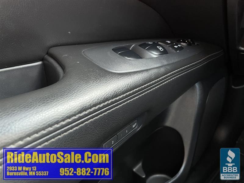 Nissan Pathfinder  2015