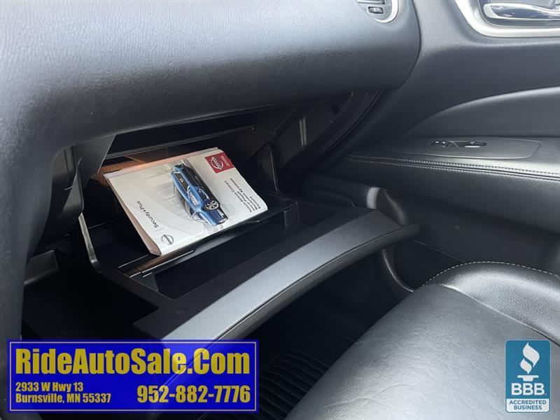 Nissan Pathfinder  2015