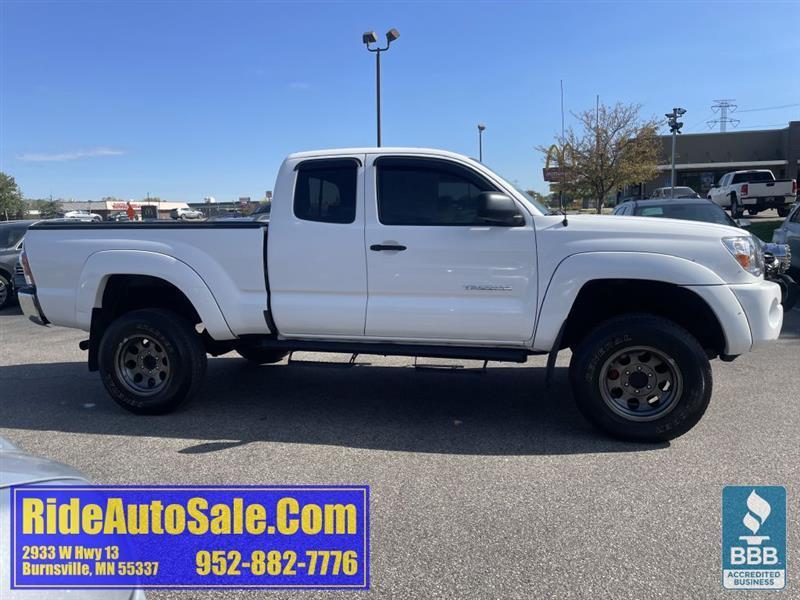 Toyota Tacoma  2010