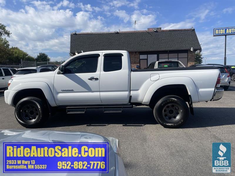 Toyota Tacoma  2010