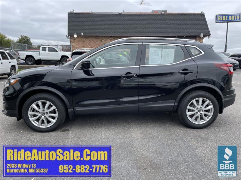Nissan Rogue Sport  2020