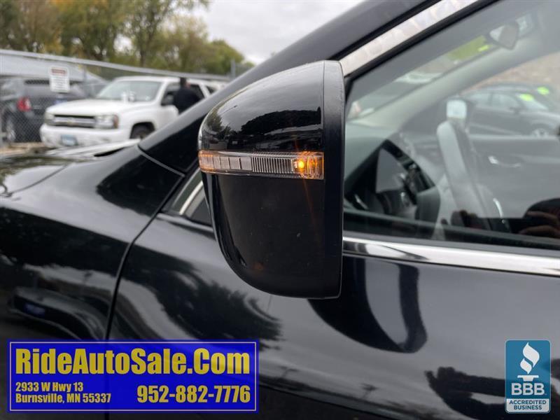 Nissan Rogue Sport  2020