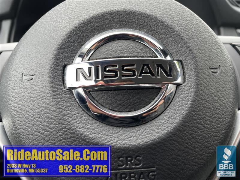 Nissan Rogue Sport  2020