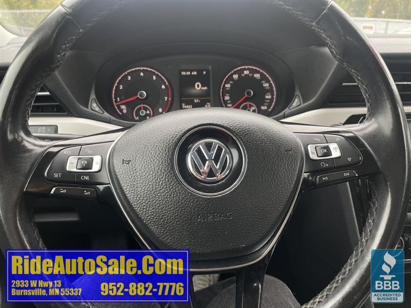 Volkswagen Passat  2020