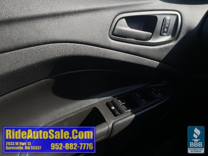 Ford Escape  2014