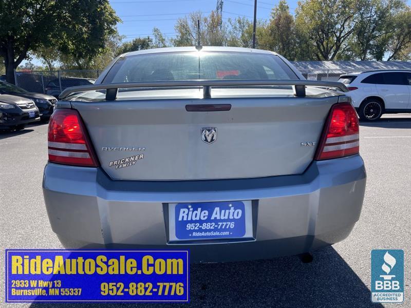 Dodge Avenger  2008