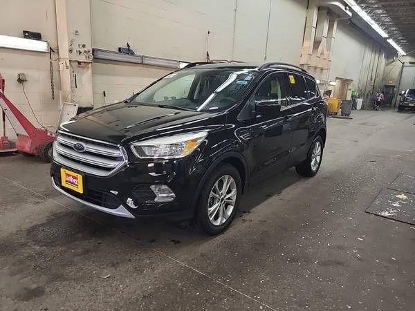 2018 Ford Escape SE, 5 Pass. Cross Over SUV, 4x4, 4cyl !
