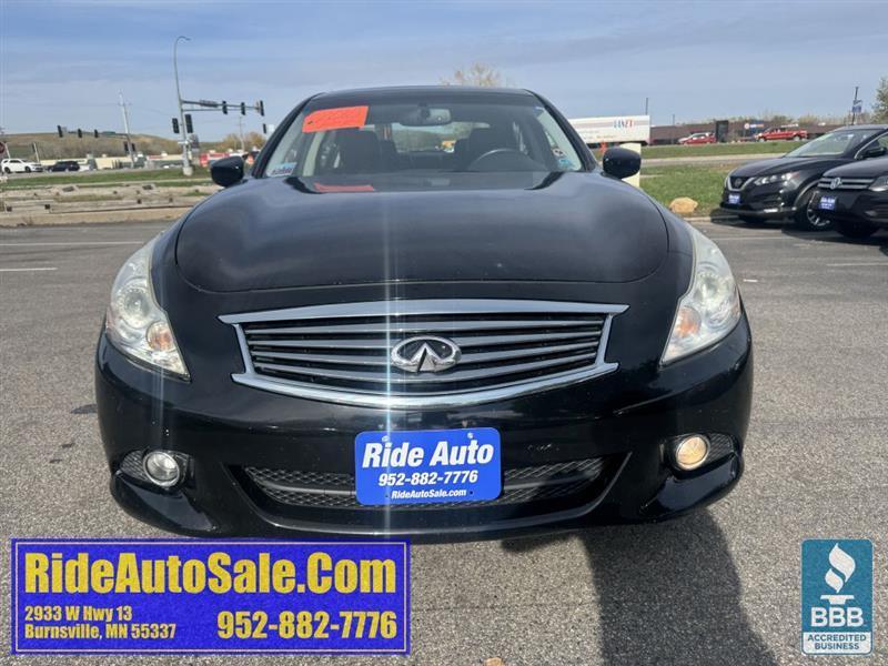 Infiniti G Sedan  2010