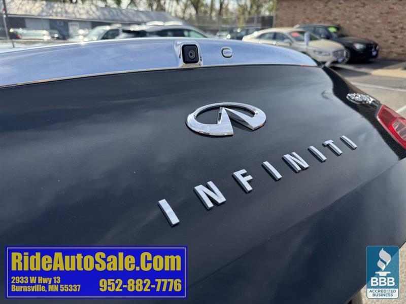 Infiniti G Sedan  2010