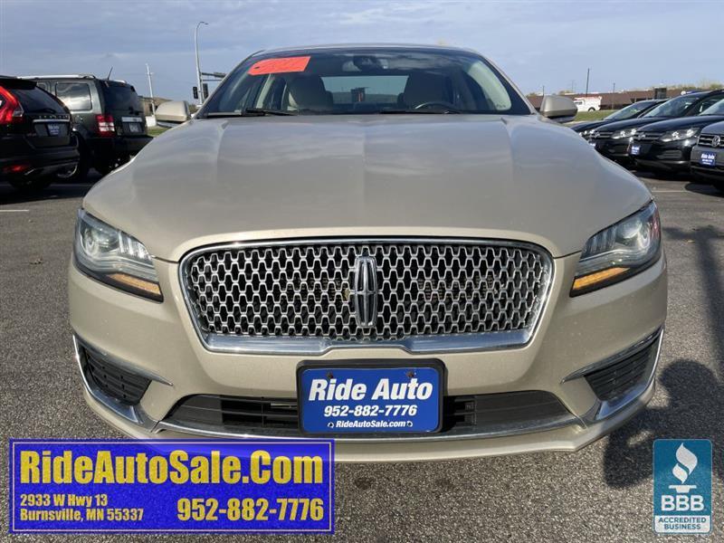 Lincoln MKZ  2017