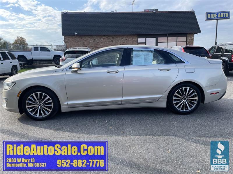 Lincoln MKZ  2017