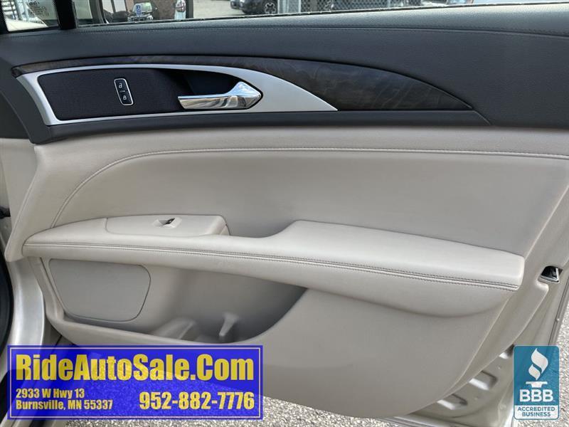 Lincoln MKZ  2017