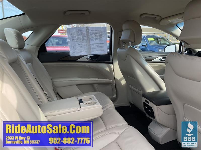 Lincoln MKZ  2017