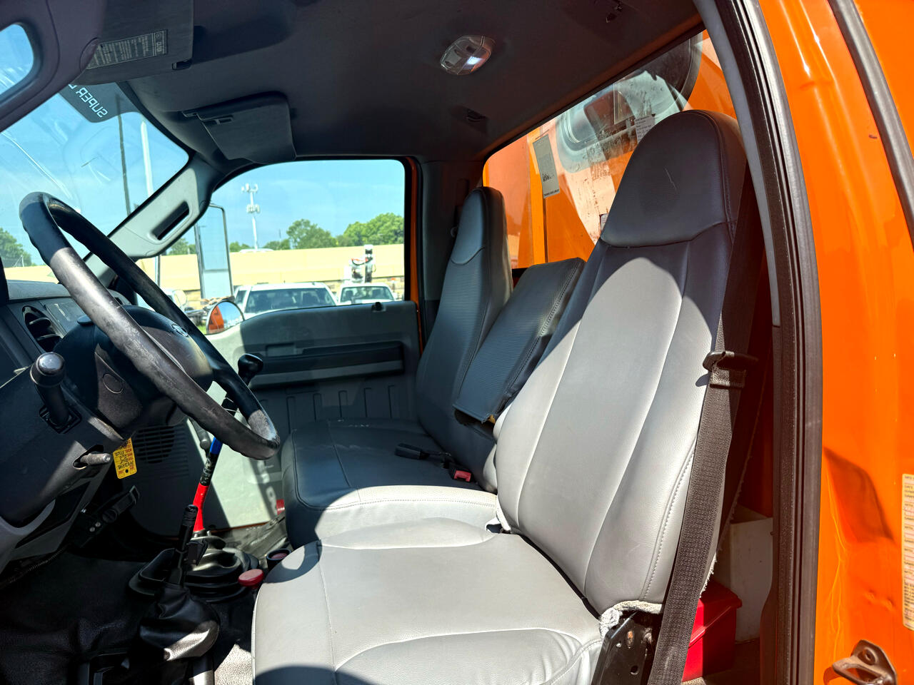 2015 Ford F-750 XL photo 12