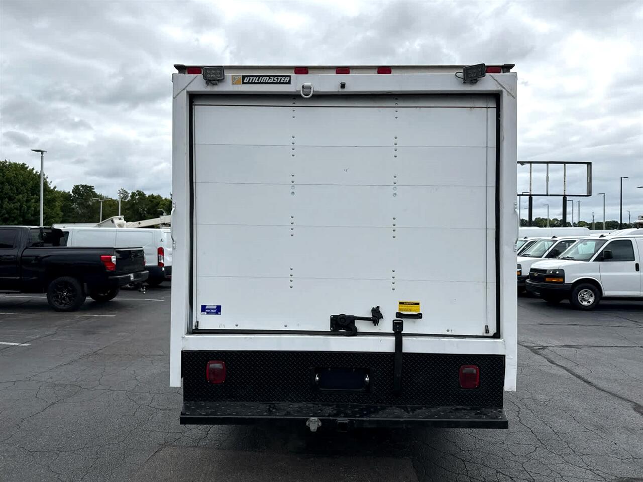 2012 Ford F-550 XL photo 7