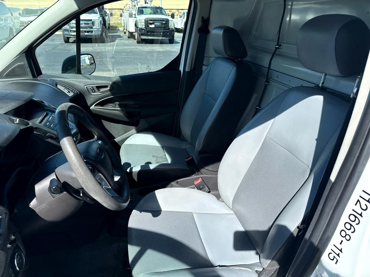 2015 Ford Transit Connect XL photo 13
