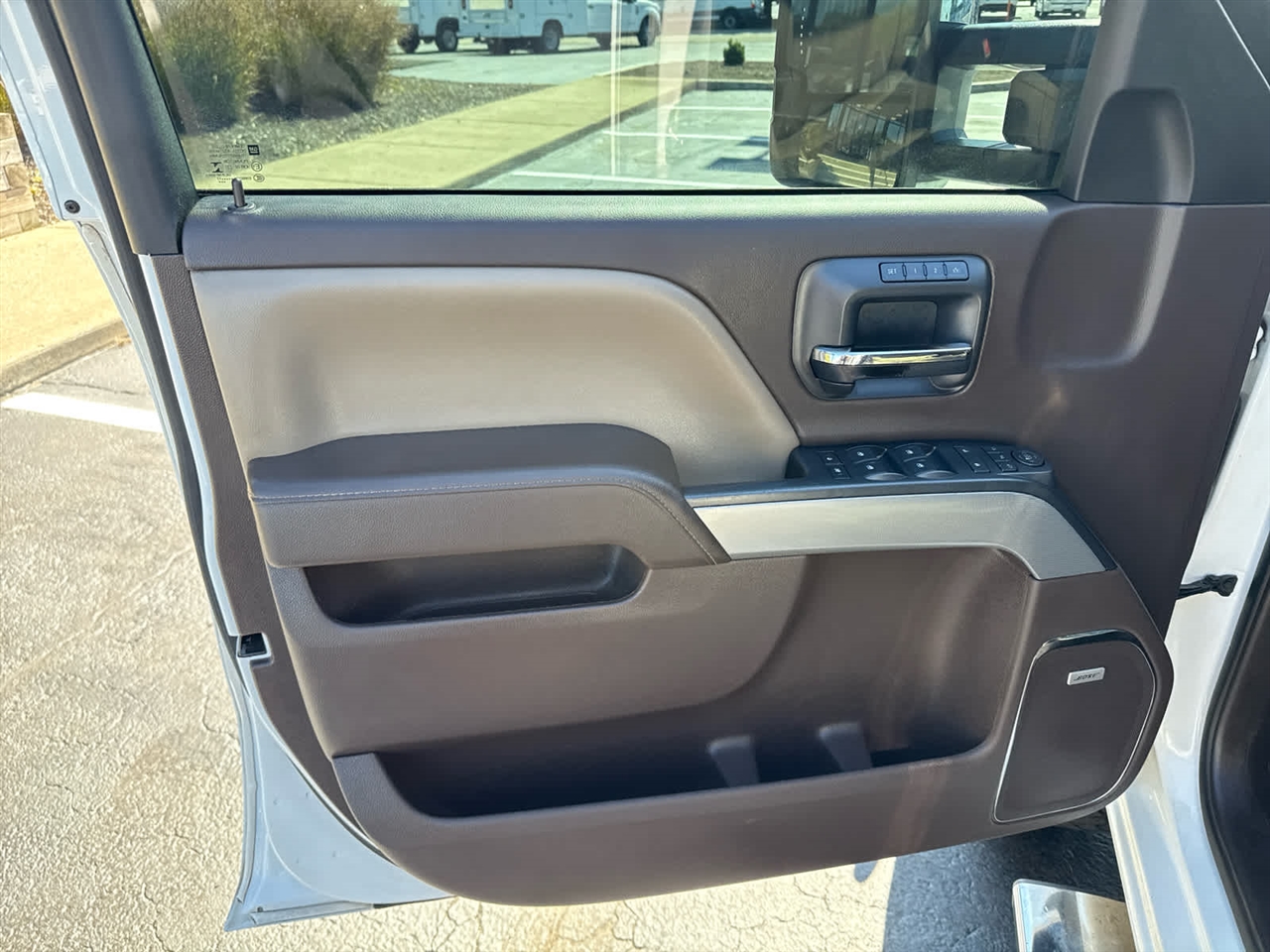 2017 Chevrolet Silverado 2500HD LTZ photo 26