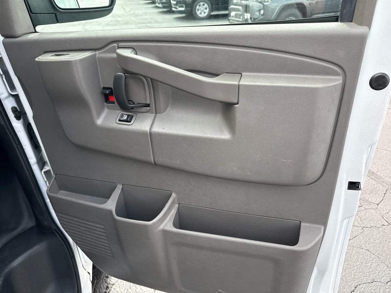 2021 Chevrolet Express 2500 Cargo photo 22