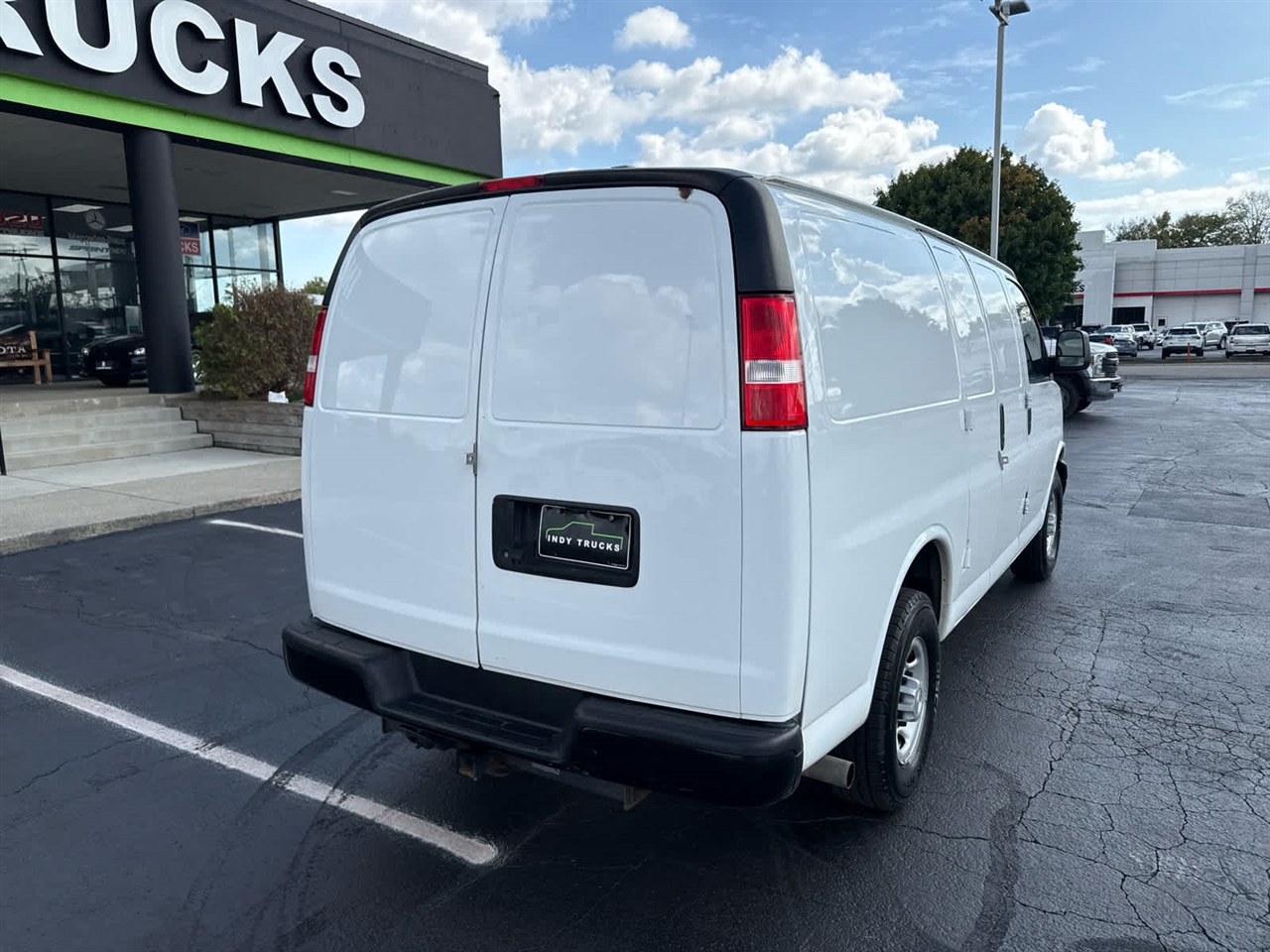 2021 Chevrolet Express 2500 Cargo photo 5