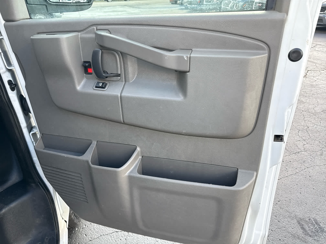 2021 Chevrolet Express 2500 Cargo photo 19