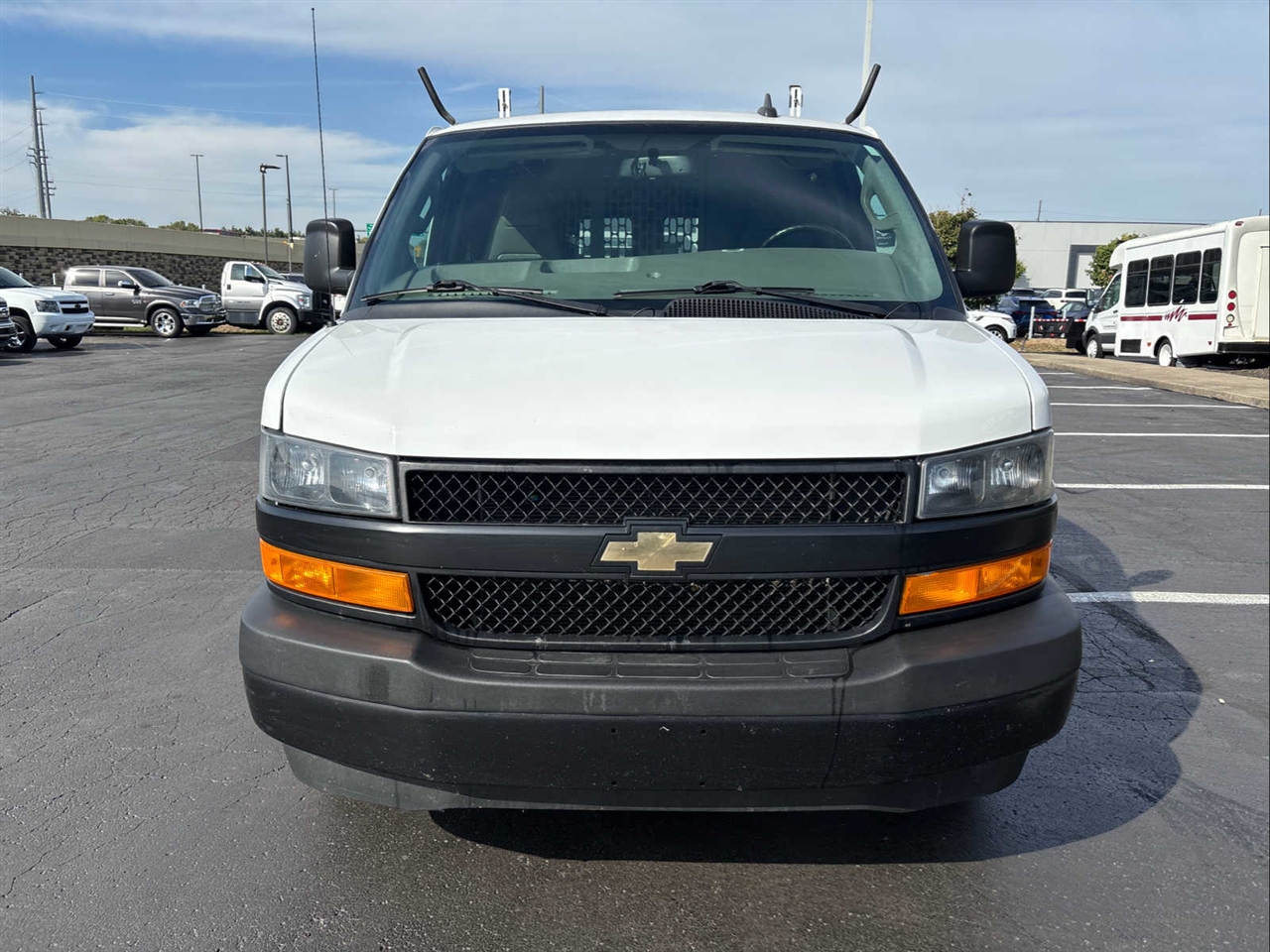 2021 Chevrolet Express 3500 Cargo photo 3